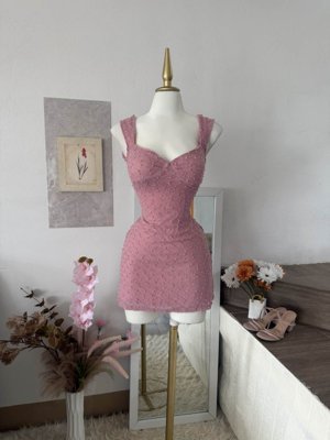 Aloruh Vestido mini de mujer de cuello cuadrado elegante, cintura ajustada y tela texturizada de unicolor